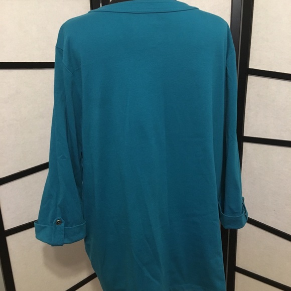 Coral Bay Woman Casual Top - Picture 5 of 5